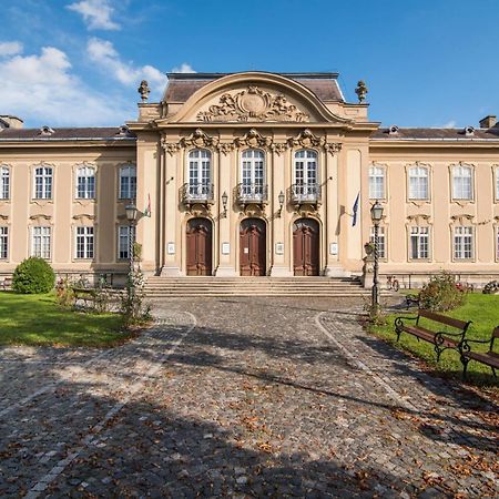 Pegazus Apartman Keszthely Eksteriør bilde